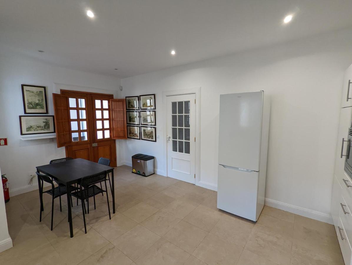 Casa Roc Madeira - 5 Bedrooms - Ocean And City Views - Private Heated Pool Фуншал Экстерьер фото